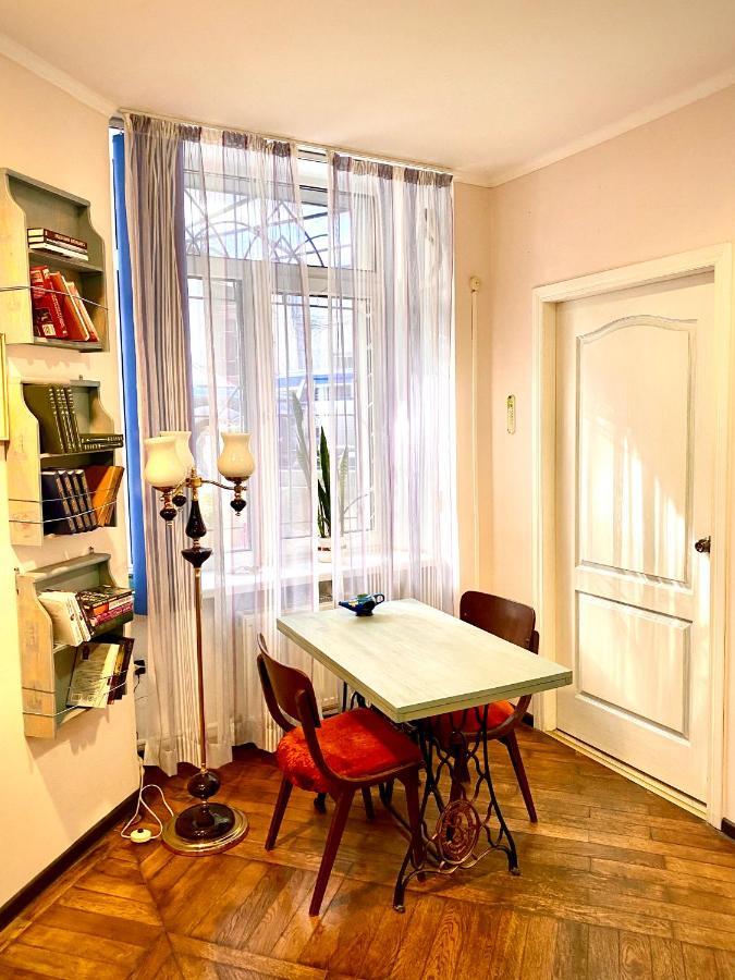 Tapki Hostel Odessa Dış mekan fotoğraf